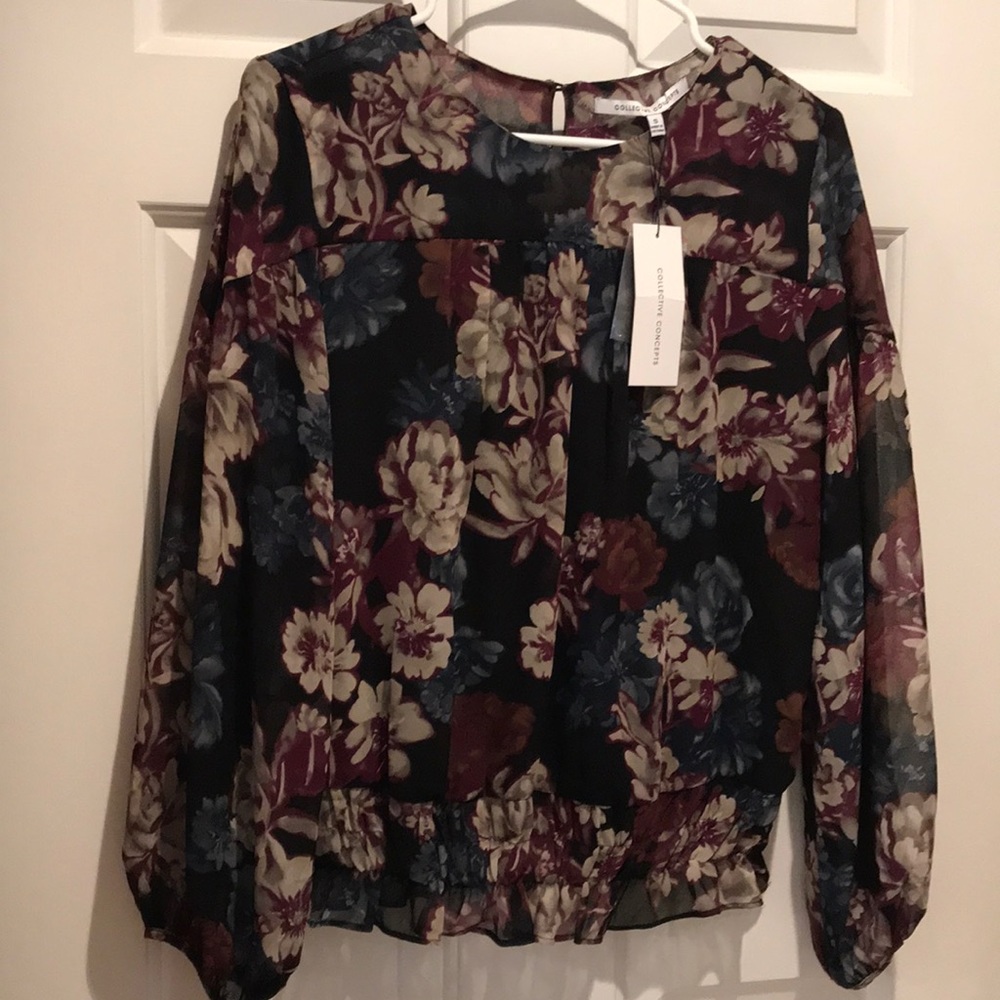 NWT floral blouse!